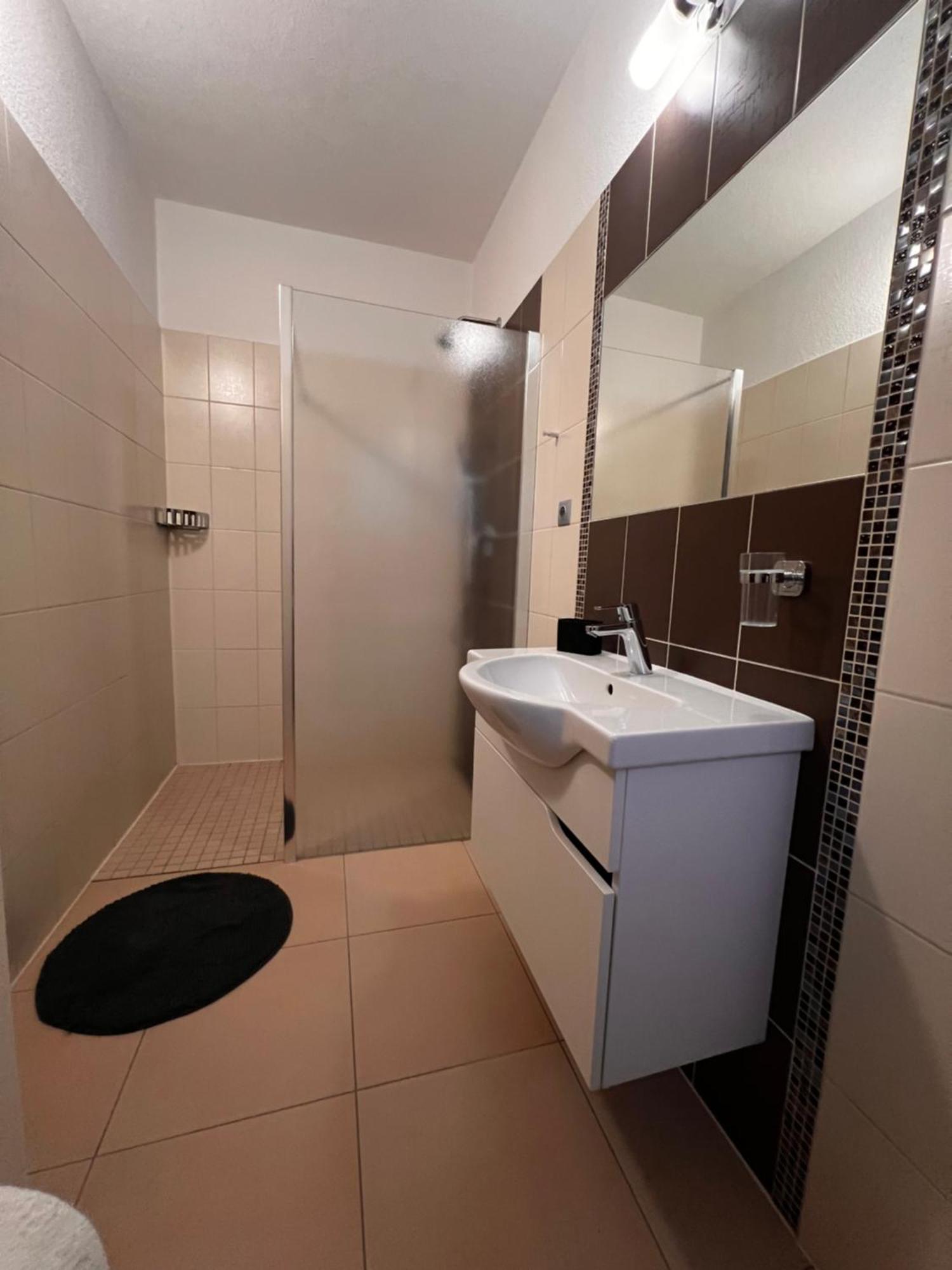 Apartmany Teddy Бойниці Екстер'єр фото