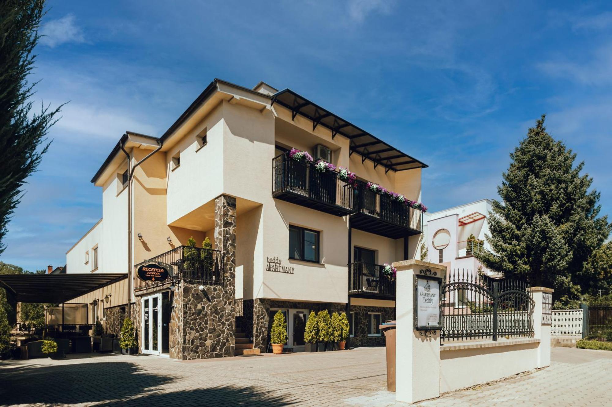 Apartmany Teddy Бойниці Екстер'єр фото
